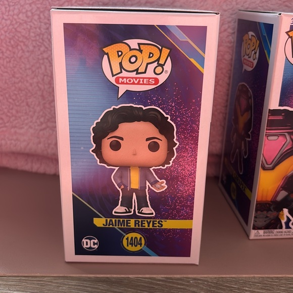 Blue beetle Funko Pop Bundle Set - Picture 14 of 17